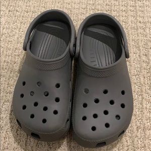 classic crocs
